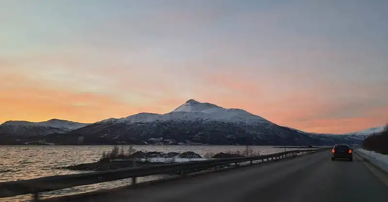 เส้นทางกลับบ้าน ทรุมเซอ (Tromsø) ออสโล โคเปนเฮเกน กรุงเทพ บันทึกประสบการณ์กักตัว จากออสโลกลับไทย #วิถีคนแฟนไกล