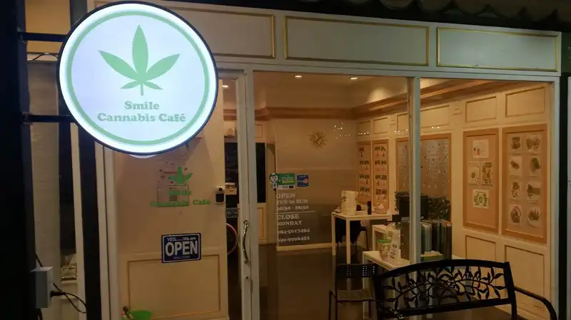 Smile Cannabis Cafe 