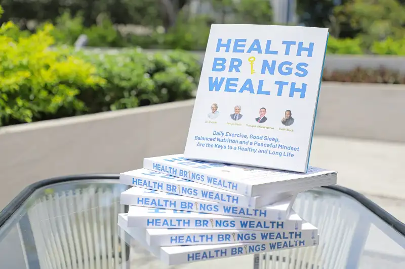  หนังสือ Health Brings Wealth ปลดล็อคเทคนิคดูแลสุขภาพ จาก 4 แพทย์ผู้เชี่ยวชาญระดับโลก