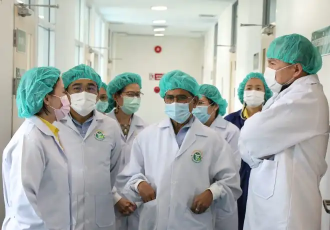 โรงงานผลิตยาสมุนไพร โรงพยาบาลบางกระทุ่ม แพทย์แผนไทย แผนจีน คลินิกกัญชา รพ.บางกระทุ่ม ผลิตยาสมุนไพร ตามเกณฑ์มาตรฐาน 