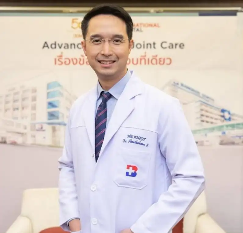 นพ.พนธกร พานิชกุล ศัลยแพทย์เฉพาะทางด้านข้อสะโพกและข้อเข่า Advanced Total Joint Care เรื่องข้อครบ...จบที่เดียว รพ. กรุงเทพอินเตอร์เนชั่นแนล