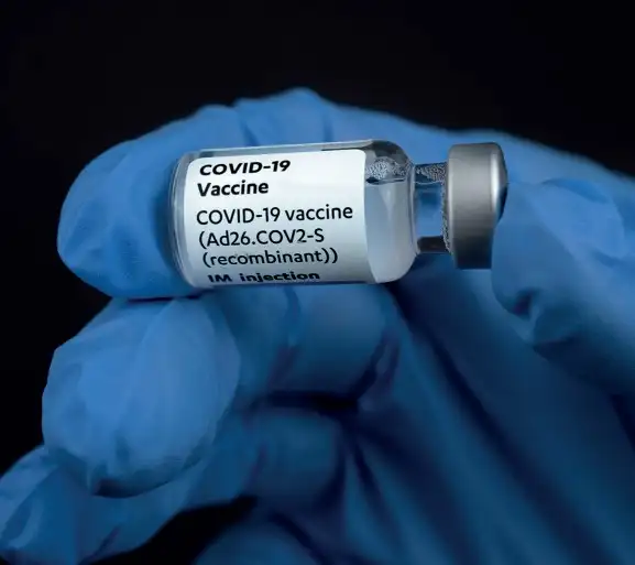 12.ไทยมุ่งพัฒนาวัคซีนโควิด-19 อย่างต่อเนื่อง 14 ประเด็นเด่นด้านสุขภาพ ปี 64-65 ที่น่าศึกษาเรียนรู้