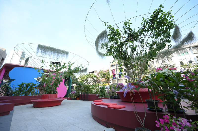 2. ‘เทศกาลฯ’ ออกแบบให้ ‘คน’ เชื่อมต่อกัน เพื่อขับเคลื่อนคุณค่าในย่าน Bangkok Design Week 2024 สำเร็จล้นหลาม ยกระดับขับเคลื่อนเมือง ว่าแต่จบแล้วไปไหนต่อ?