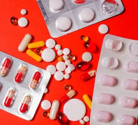 ยาฆ่าเชื้อ (ปฏิชีวนะ) VS ยาแก้อักเสบ ต่างกันอย่างไร? HealthServ.net