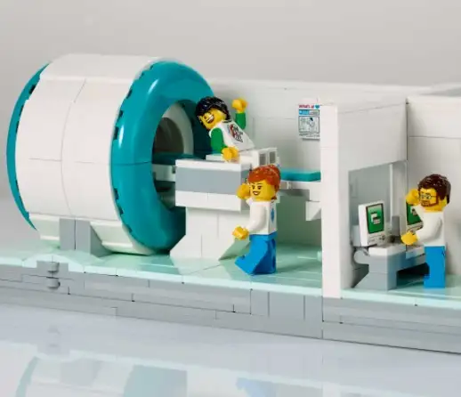 เลโก้ ออกชุดตัวต่อเครื่องสแกน MRI ช่วยเด็กเรียนรู้ คุ้นเคย ลดกลัวคลายกังวล ก่อนใช้งาน HealthServ.net