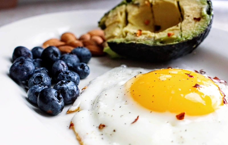 A nutritious breakfast by Jenna Hamra (pexels.com) HealthServ
