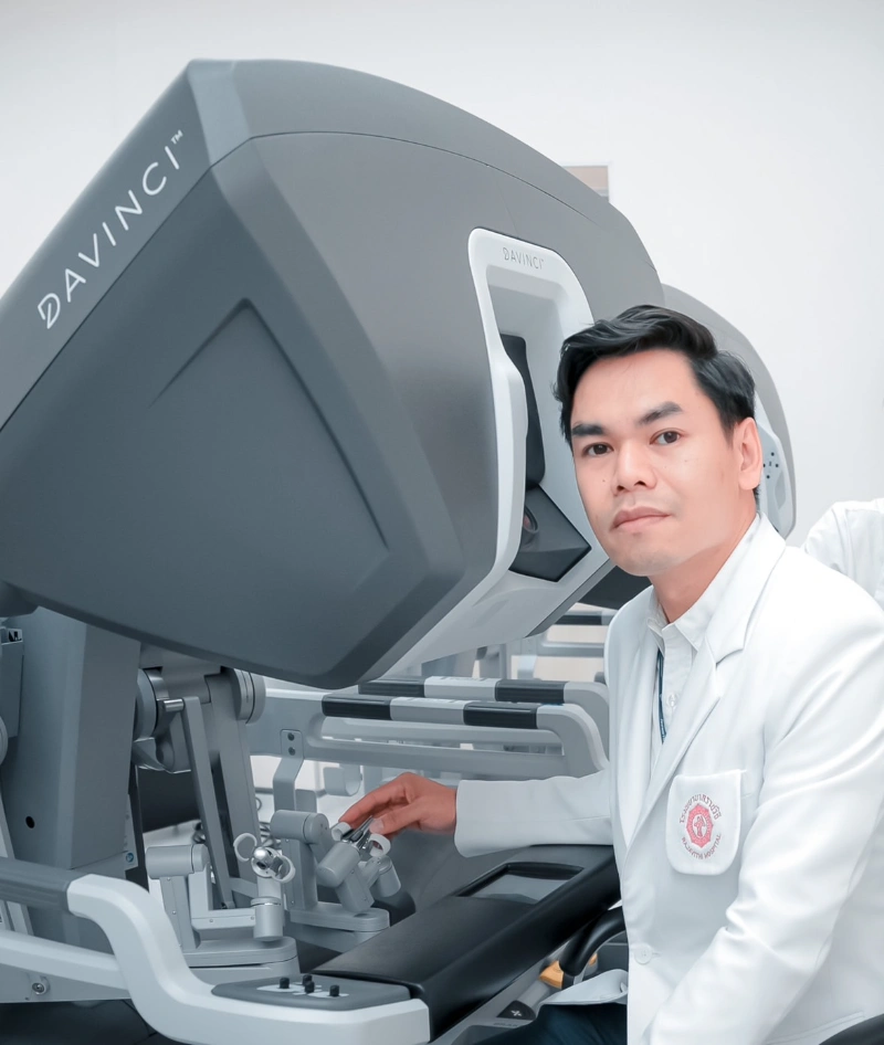 Robotic Surgery หุ่นยนต์ผ่าตัด รพ.ราชวิถี รักษาผู้ป่วยสำเร็จกว่า 600 ราย HealthServ